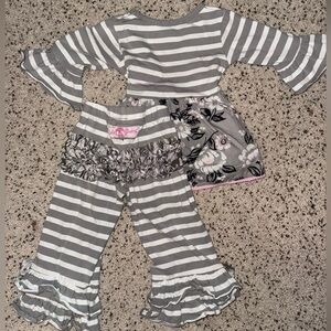 Ruffle Butts Matching Set 2T